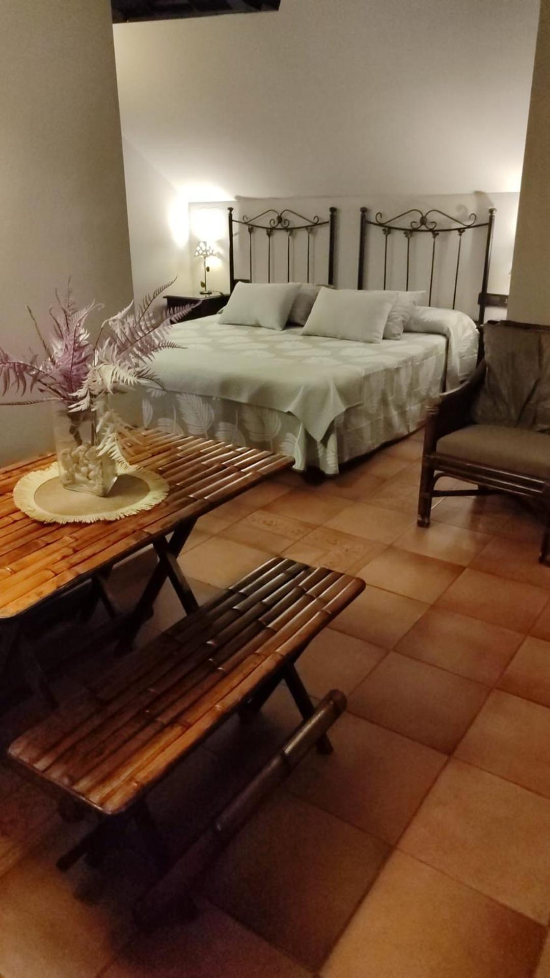 Hotel Baviera Linares  Buitenkant foto